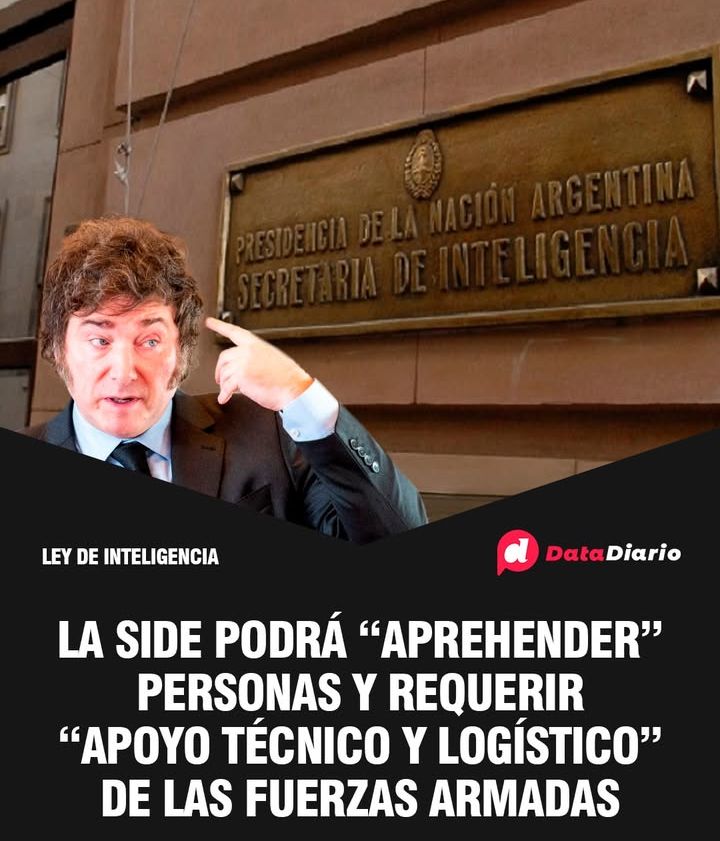 CorteSuprema_Ar's tweet image. Traducción para opas.
Si al gobierno no le gusta lo que escribís en redes sociales o en algún grupo de WhatsApp, te puede caer un falcon verde y chuparte sin orden judicial.
Aclaro esto por si algún pelotudo no entendió de que se trata.