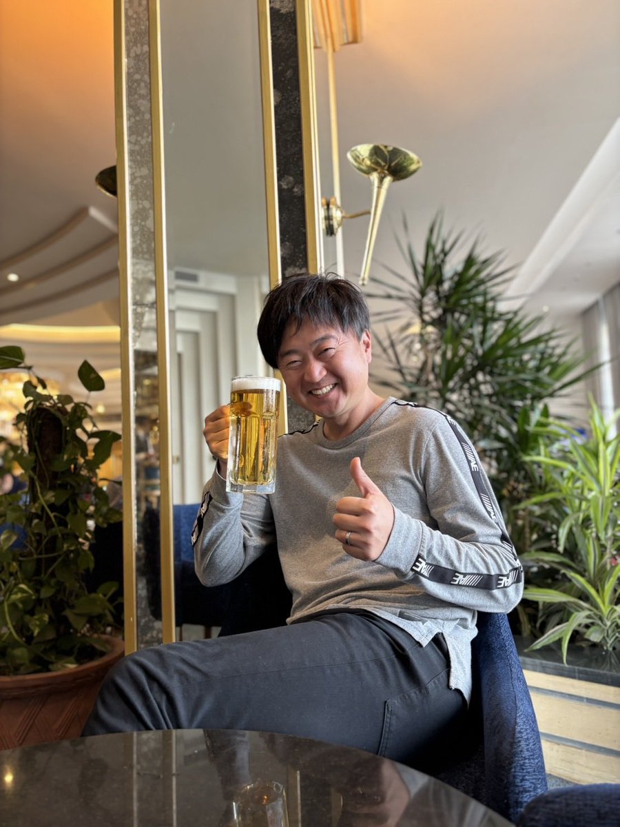 togigolf's tweet photo. エジプト🇪🇬最終日は大ジョッキ🍺
ビールは世界を救う🌍 https://t.co/w9pe3gC0cU