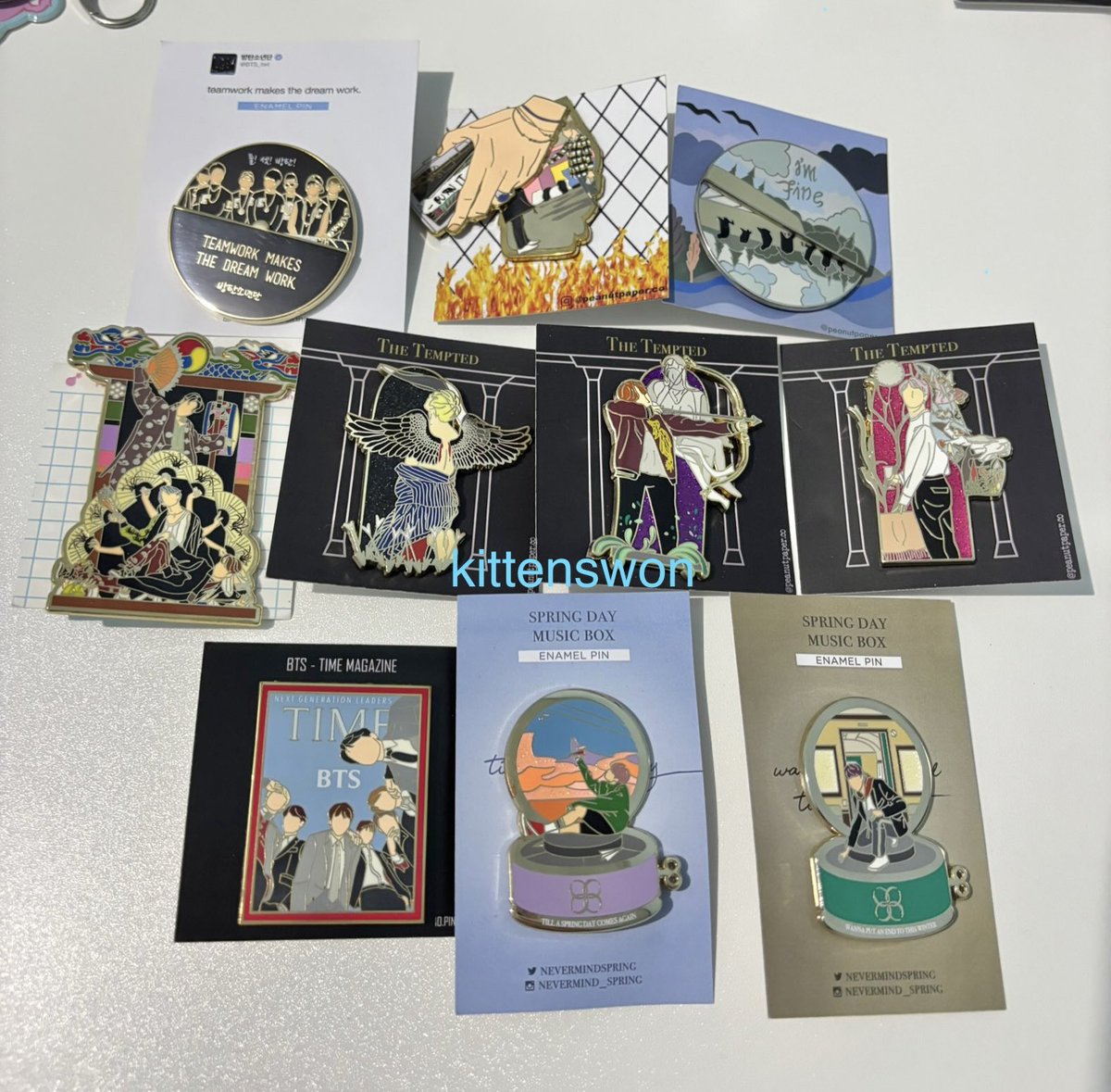 kittenswon's tweet image. [help rt] 🖇️ want to sell / wts 

enamel pin bts
start from 45k (price in reply)

📧 good condition/grade A, never use, negotiable
📦 exc. pack
🛒 co shopee, dom jaksel

t enamel pin bts bangtan rm namjoon jin seokjin suga yoongi jhope hoseok jimin v taehyung jungkook muster