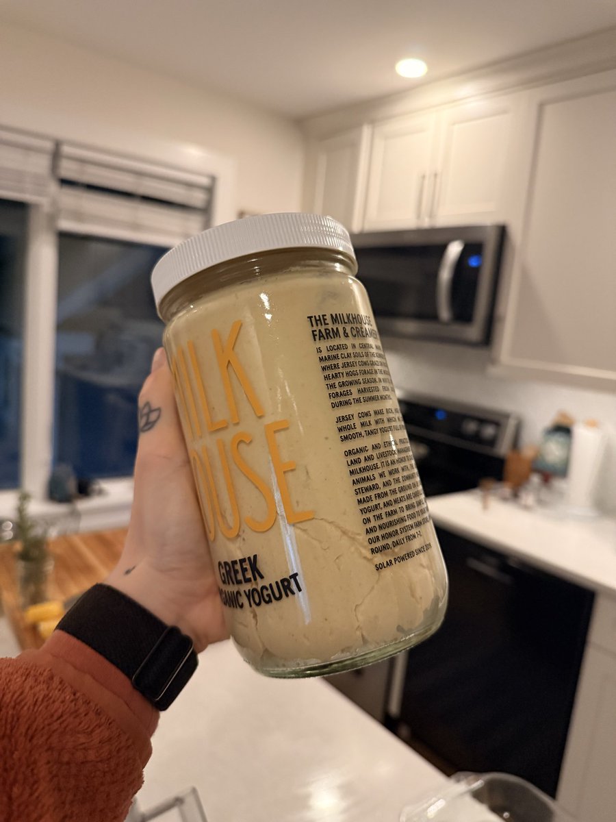 Hummus made from dried chickpeas and tahini is infinitely better than what you'll buy at a store. Recycled jar!