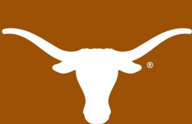 MarshSedri5998's tweet photo. I am excited to have received an offer from @CoachLCTrenches at UT University 🟠⚪️🟠⚪️🤘🏾        @Tolleson20
@CoachDT_TFB
@samspiegs 
@adamgorney
@gregbiggins
@SWiltfong_
@CJVogel_OTF
@TFloss32
 @Coachmase10 https://t.co/1dL14JAzLg