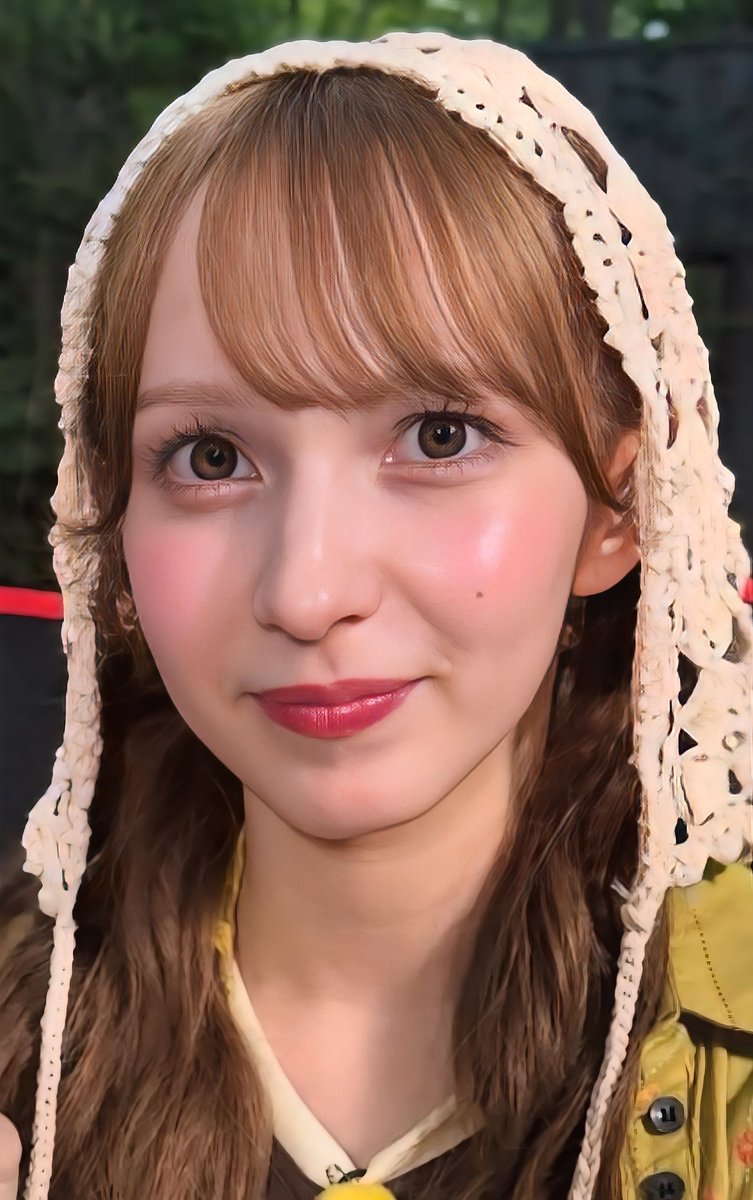 この子の顔エグいよね💕💕💕💕💢 https://t.co/HnM5m6IoBC