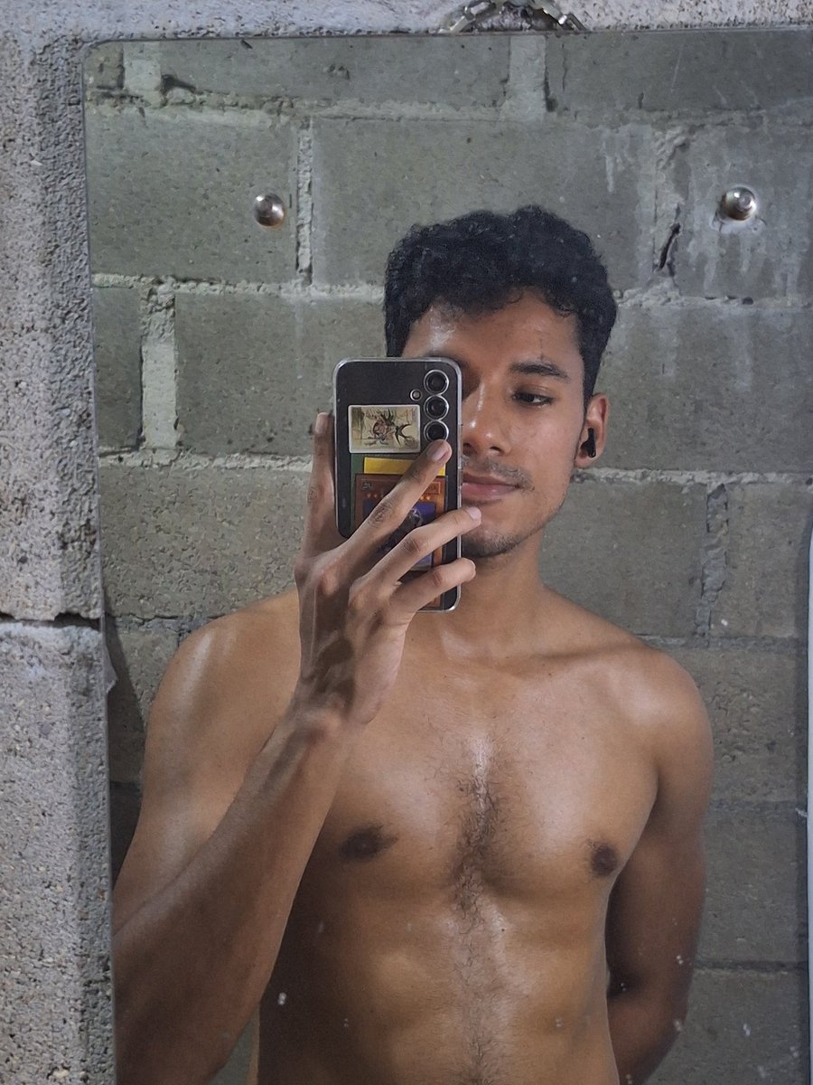 IamEladio's tweet image. 