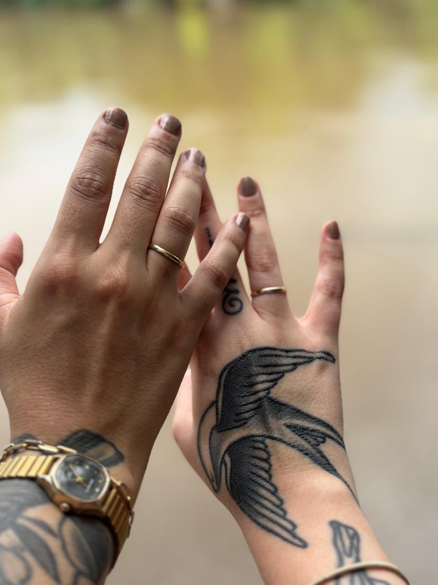 gabrela's tweet image. que loucura ter terminado 2025 noiva da melhor pessoa que existe ❤️