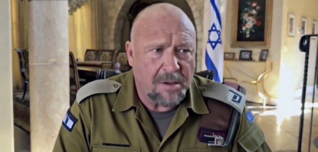 RealAlexJones's tweet image. Photos of Alex Jones secretly operating as the head of Mossad leaks!!!!!!!