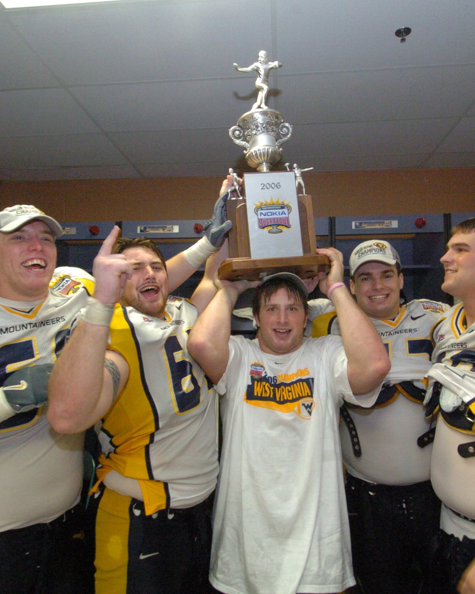 WVUSports's tweet photo. #OTD 20 years ago, we were sweet as sugar 🏆

@WVUfootball triumphed in a 38-35 win over Georgia in the 2006 Sugar Bowl! https://t.co/rUrr3hwqIr