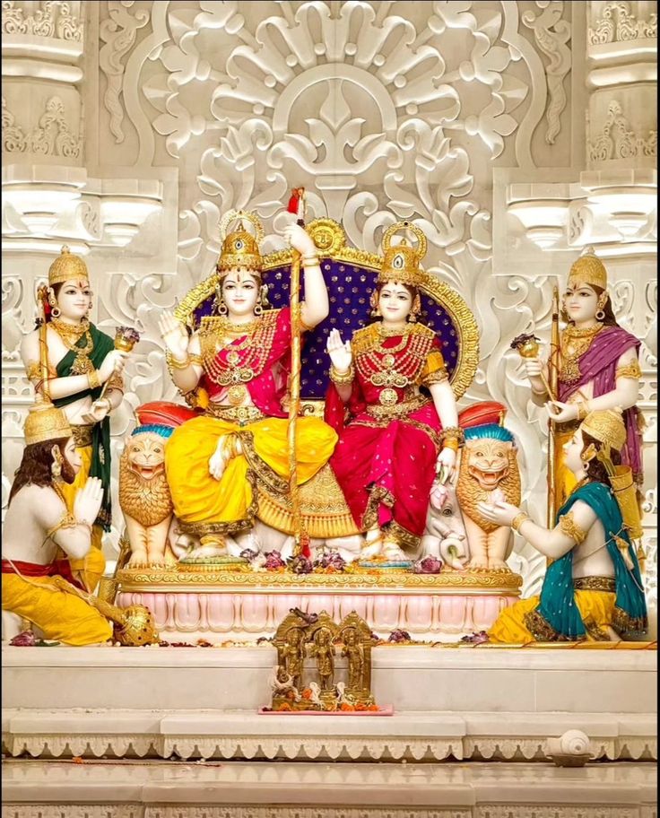 ShriAyodhya_'s tweet photo. जब आप श्री राम नाम जप करते हैं तो आपका मन पूरे ब्रह्मांड में भटक रहा होता है...फिर भी जप करो..

जब आप जप करते हैं तो आपका मन अतीत तथा भविष्य में भटक रहा होता है.... फिर भी जप करो!

जब आप जप करते हैं तो आप श्री राम के नाम पर ध्यान केंद्रित नहीं कर पाते हैं.... फिर भी जप करो!

आपको जप करने में कोई रुचि नहीं है... फिर भी जप करो!

आपकी कामुक इच्छाएँ हैं.... फिर भी जप करो!

आप जप में अपराध कर रहे हैं.... फिर भी जप करो!

आप बेहतर जप करने के लिए प्रभु श्री राम जी से प्रार्थना नहीं कर रहे हैं.... फिर भी जप करो!

आप प्राय: देर रात्रि में जप करते हैं.... फिर भी जप करो!

तो क्यों? उपरोक्त सभी बाधाओं के बावजूद आपको जप क्यों करना चाहिए? इसलिए कि नाम जप के समान कोई व्रत नहीं है, इससे श्रेष्ठ कोई ज्ञान नहीं है, 

इसके समीपवर्ती कोई साधना नहीं है, तथा यह सर्वोच्च फल प्रदान करता है। इसके समान कोई तपस्या नहीं है, तथा नाम के समान कुछ भी प्रभावयुक्त या शक्तिशाली नहीं है 

जय सियाराम जय जय सियाराम 🙏🚩
