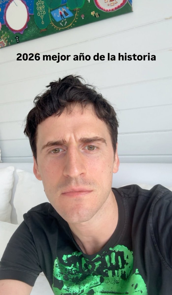 loutadata's tweet image. 📸 | @/louta vía historias de ig