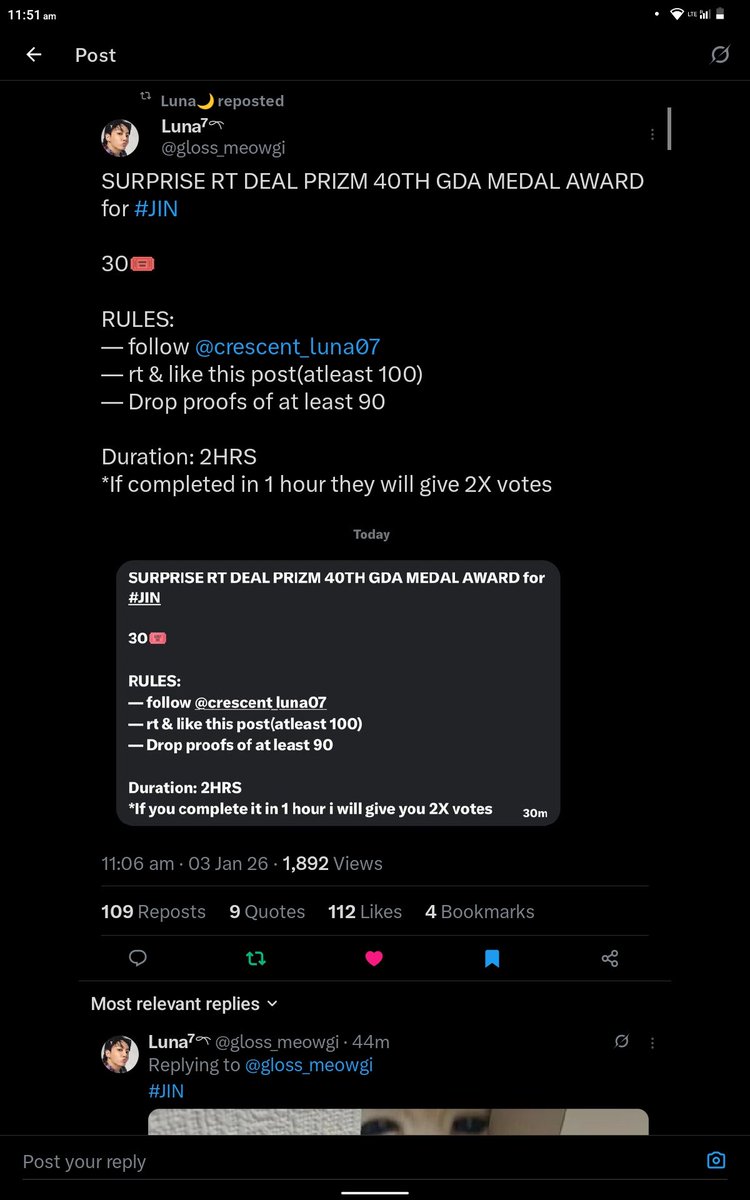 ⋆ tweet media
