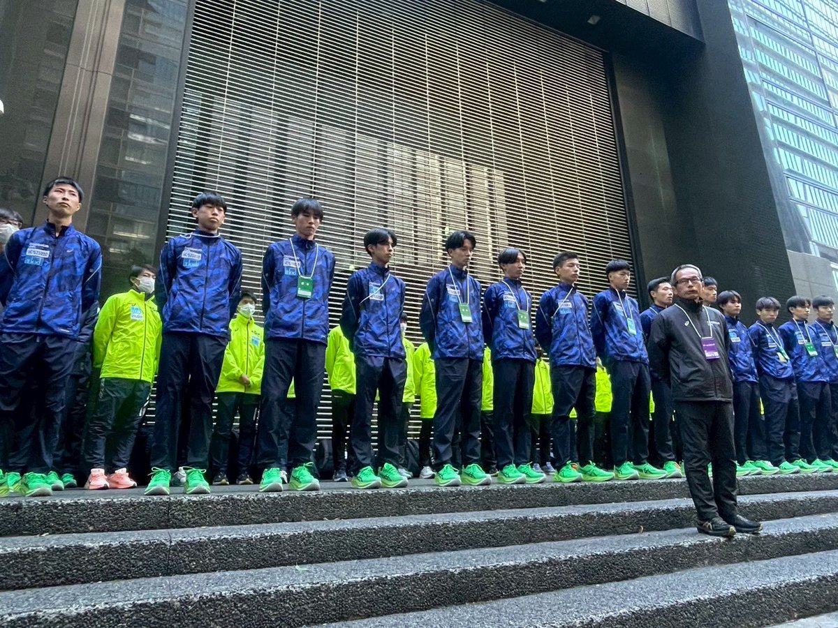 🎽箱根駅伝情報📢
中央学院大学、総合11位✨（10時間54分51秒）で惜しくもシード権獲得とはなりませんでした。
皆さまの熱い応援、本当にありがとうございました🔥
これからも駅伝部へのご声援をよろしくお願いいたします🙌
#第102回箱根駅伝 #中央学院大学