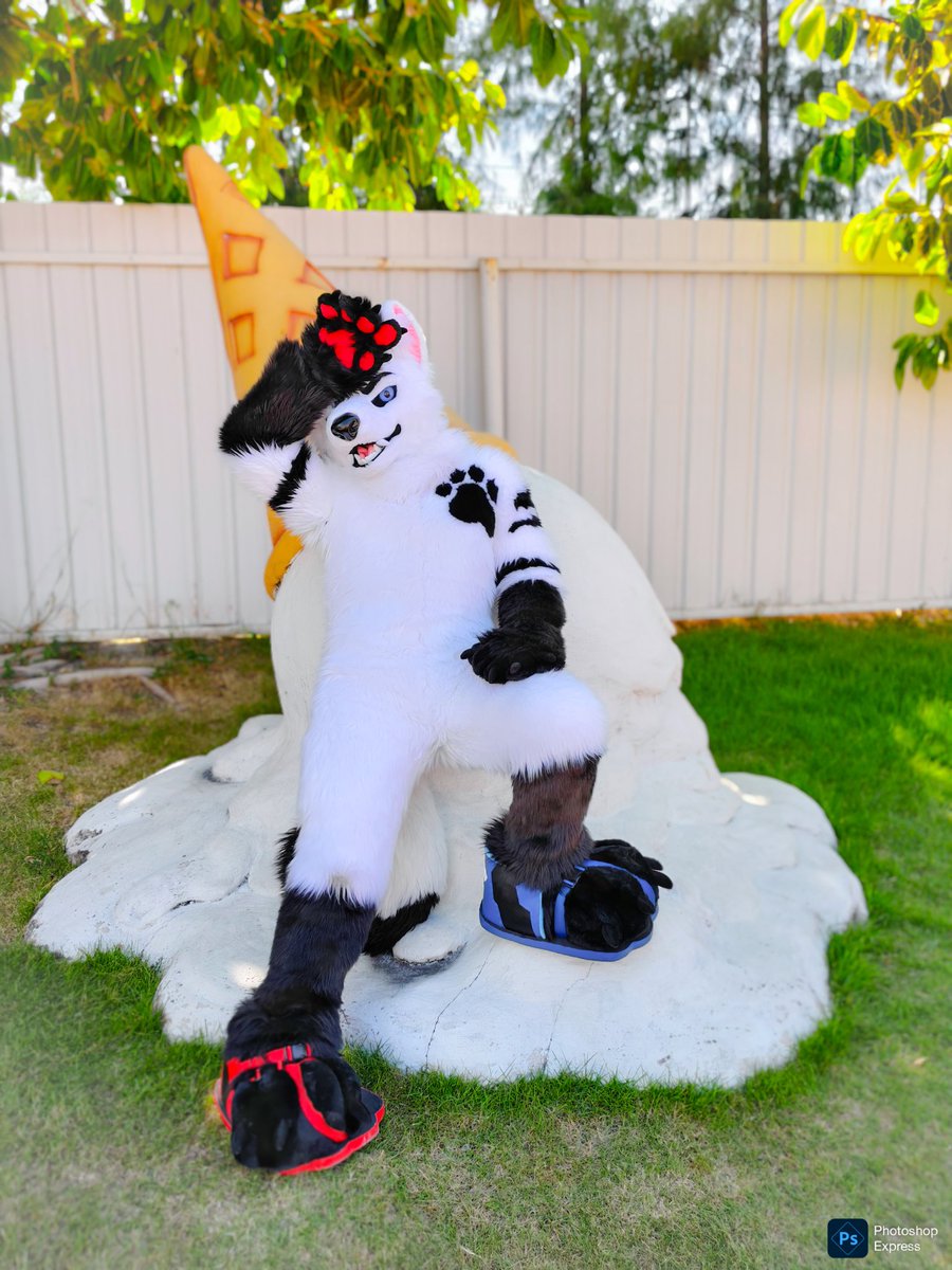 atithepkitu's tweet photo. So hot, I'm gonna melt. https://t.co/RR7z14uUPs