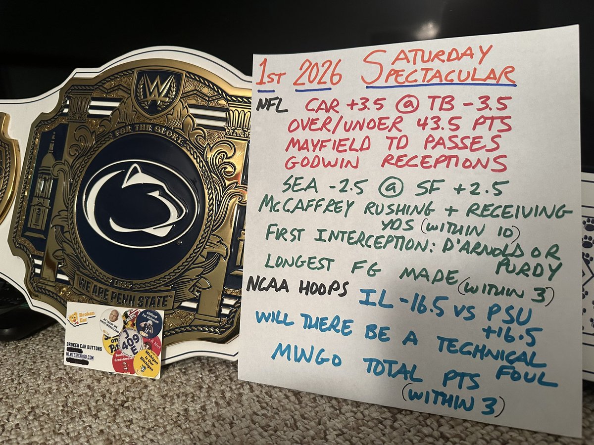 BrokenEarButtons tweet media