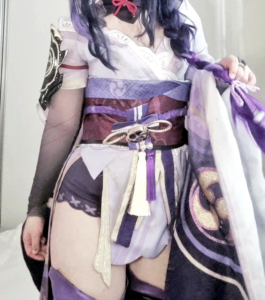 #코스장터
원신 라이덴 삼망m운포 3.5
니케 라후 라피 레드후드 m 운포 20.5
레후 레드후드 운포m18.5
판매합니다

cafe.naver.com/tictoc/5633781…