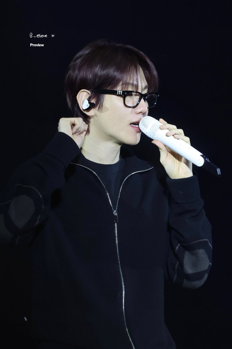 B_elieve04's tweet photo. 260103 Reverie [dot] 사운드체크
#백현 #BAEKHYUN @B_hundred_Hyun https://t.co/lW11JKrYF9