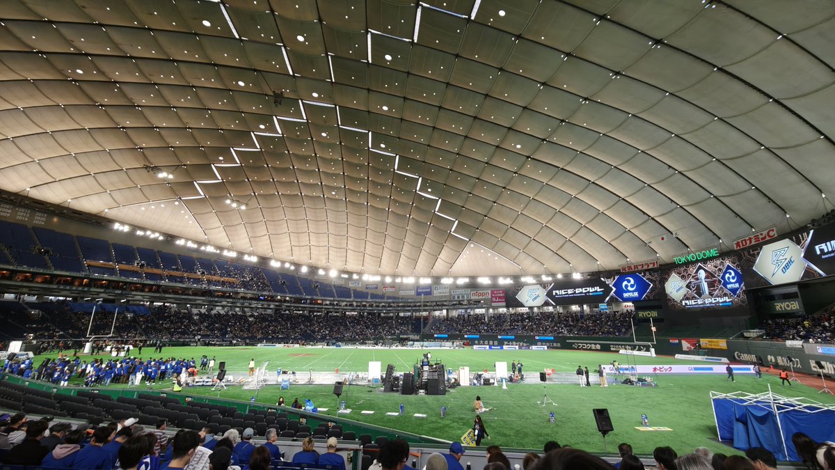 laserbeam_touch's tweet photo. 来ましたー
#ライスボウル https://t.co/A8PddOK6Zy