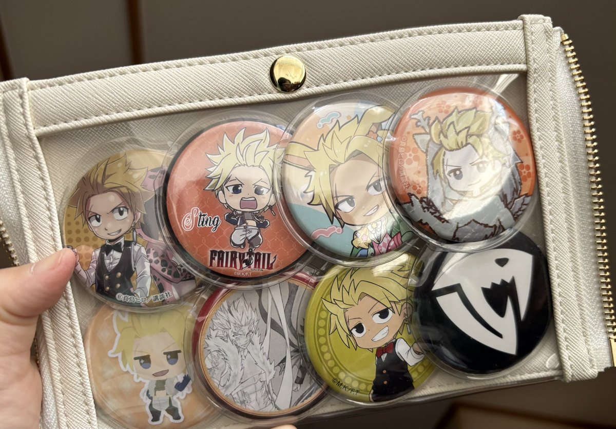 こちらの痛バですが、 #REARARE (リアレア)さんのところの隠せる痛バを