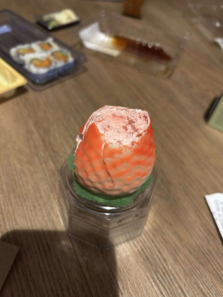 randomlapis's tweet image. trying this bougie strawberry icecream, nibbling the top. this is what i feel like