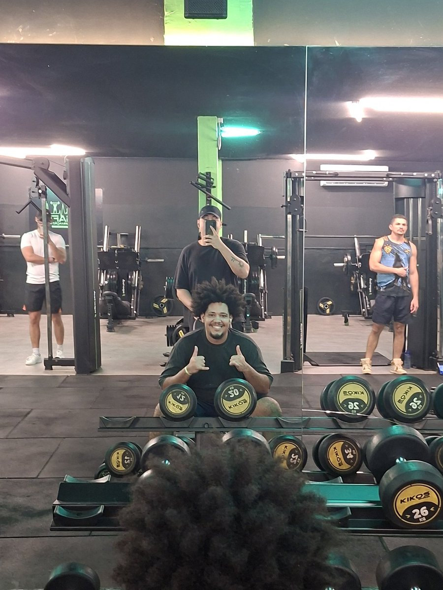 PROCURA-SE !!!! procura-se parceiro de treino, não aguento mais treinar com o irven(amo ele