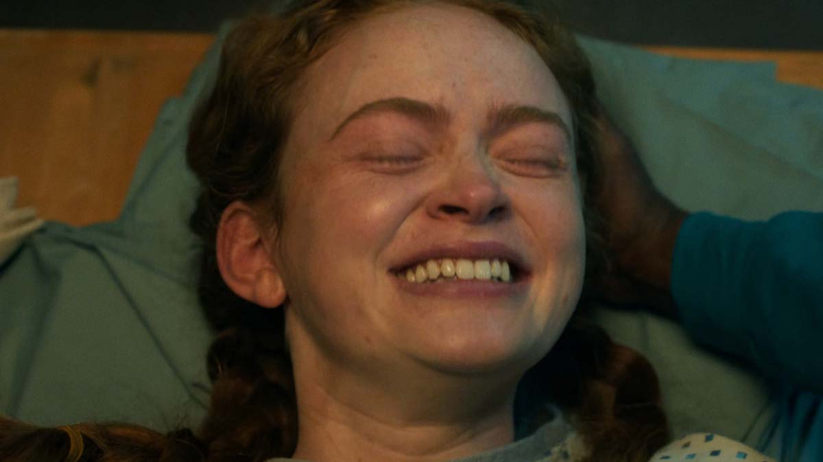 LadyGeeksMedia's tweet photo. Is anyone else still crying over Lucas and Max's reunion scene from #SrangerThings? Because we are.
Read our latest feature and cry with us: https://t.co/ErsO3UTerV https://t.co/uUKAAGL9Wc