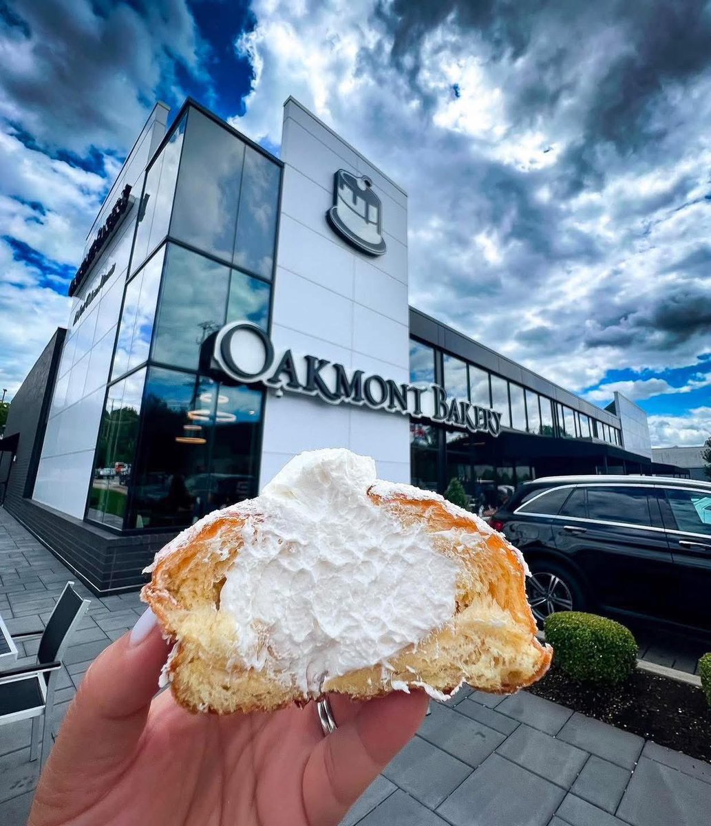 ZitoSalena tweet media