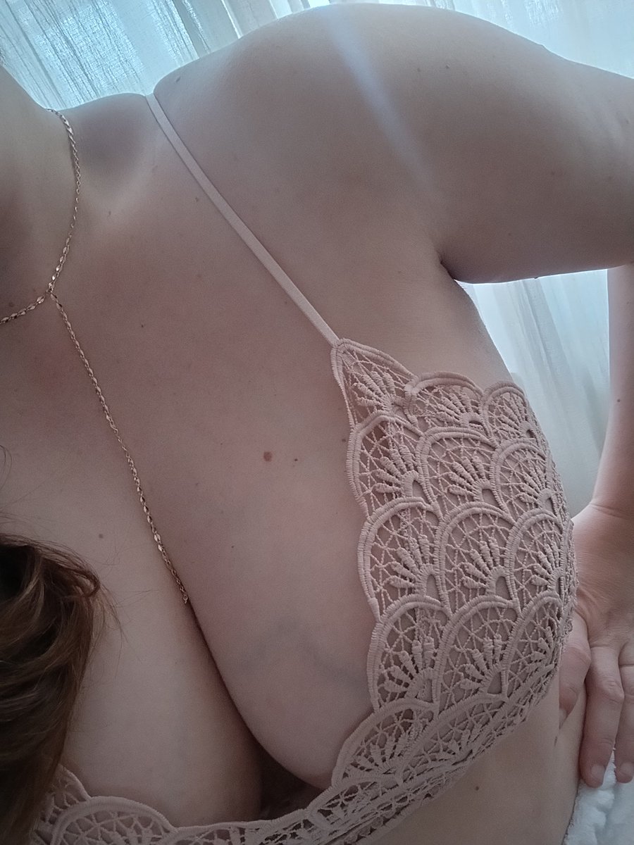 rosieglow2025's tweet photo. Should I wear this again… or take it off? 😏
#softtease #curvy #lacevibes #sensual #teaserpost #confidence https://t.co/9PO2fS3oNr