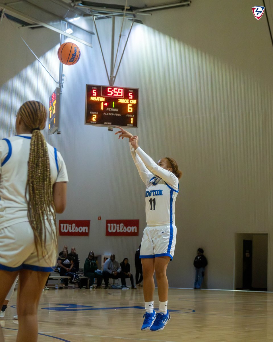 LakePointSports's tweet photo. 𝓢𝓱𝓮 𝓖𝓸𝓽 𝓖𝓪𝓶𝓮 🔥

🏀 @regisjesuitgbb
🏀 @NewtonLadyRams 
🏀 @WPS_Lakers
🏀 @HebronGBB https://t.co/lCXbz0rGSU