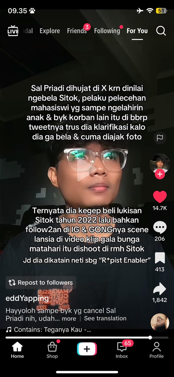 brigittasiw's tweet image. Coba ya itu si Sal Priadi bener bikin klarifikasinya, ga tengil dalam merespon netizen, dan langsung cut ties dengan pelaku Sitok Srengenge dan keluarganya, pasti ga ada jadi sebesar ini. 

Btw, hal ini udah nyampe Tiktok dengan views lebih dari 500k. Good luck, deh.