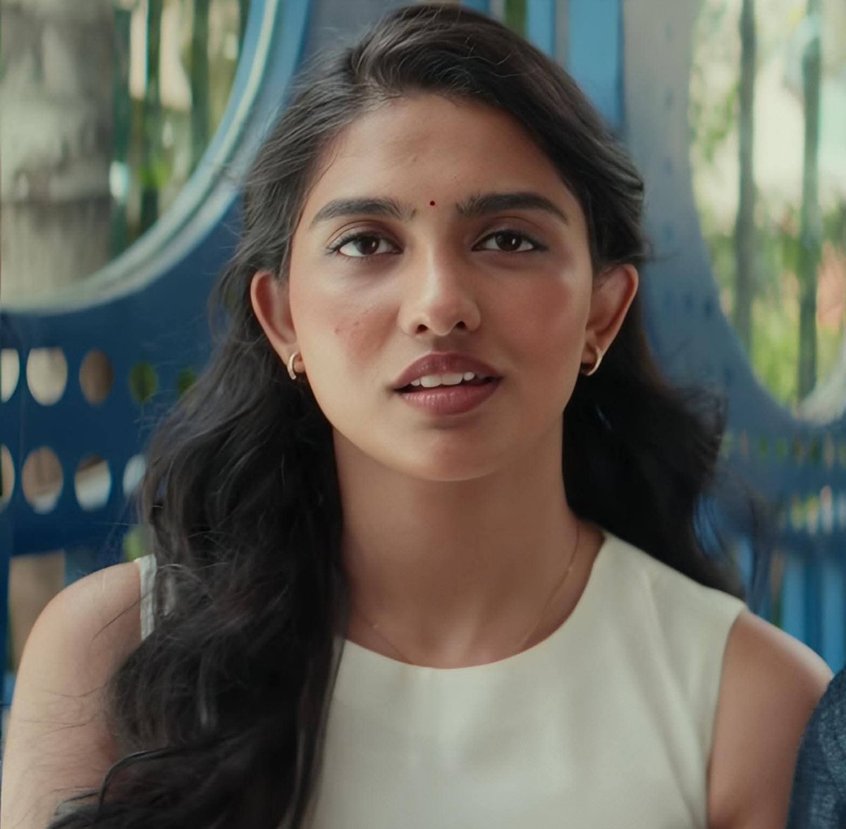 micky81908's tweet photo. When my little bro’s dick destroyed my ego in seconds

Bro: Enna na apdi pakuringa. Ungaluku epdiyum enna vida perusa irukum la

Me: Adhu vandhu

Bro: Paravala na kaatunga

Me showing my small dick

Bro: Achacho enna na ivlo dhana. Sari Inga vandhu Mutti potu aah katunga.
Me:👇 https://t.co/Qz8TwOvsMw