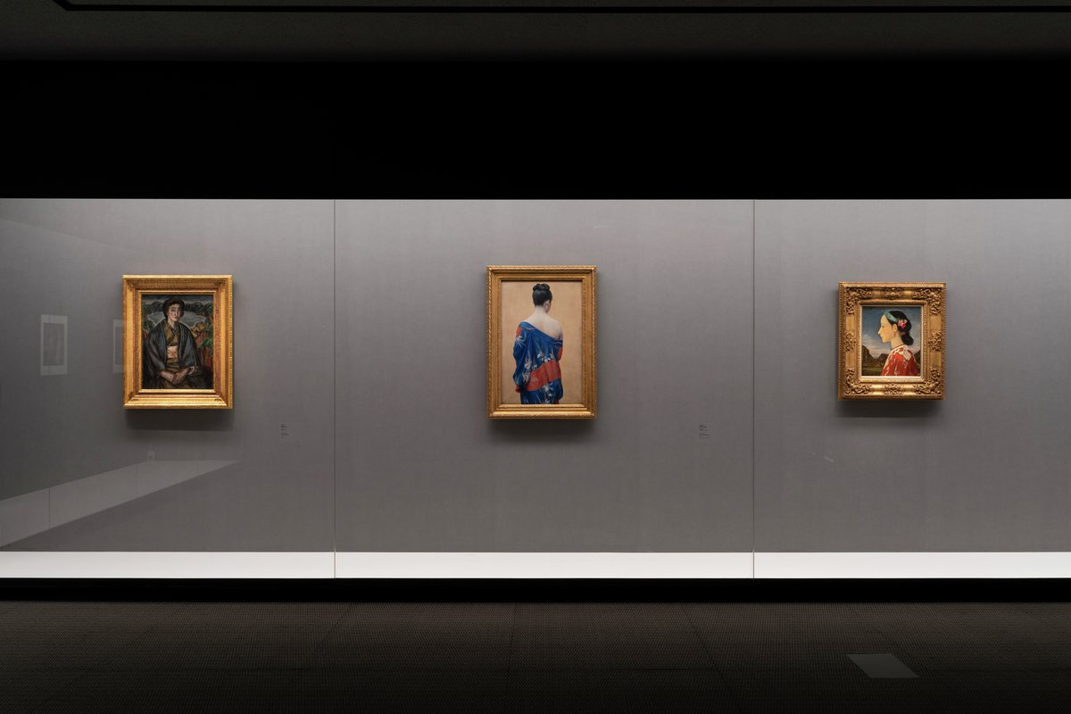 華やかな着物を目にする機会も多いお正月👘岡田三郎助による《あやめの