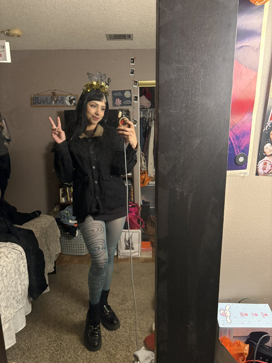 triplesucc's tweet image. she’s 28 and has entered 2026✨