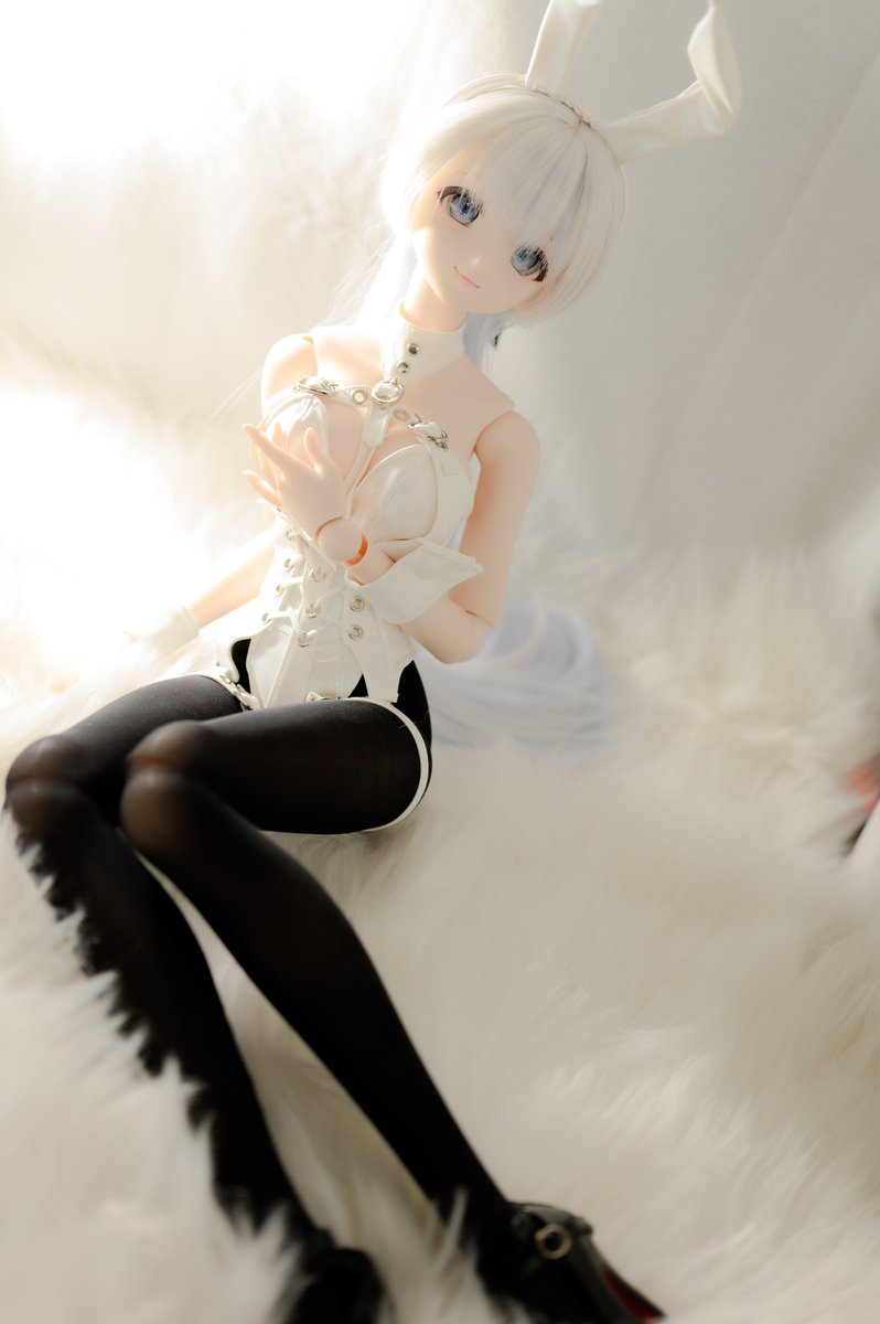 琴音「おはようございます。今日も1日休みを満喫してくださいね」
#うちのこかわいい #やみの娘 #お姉さんドール普及活動