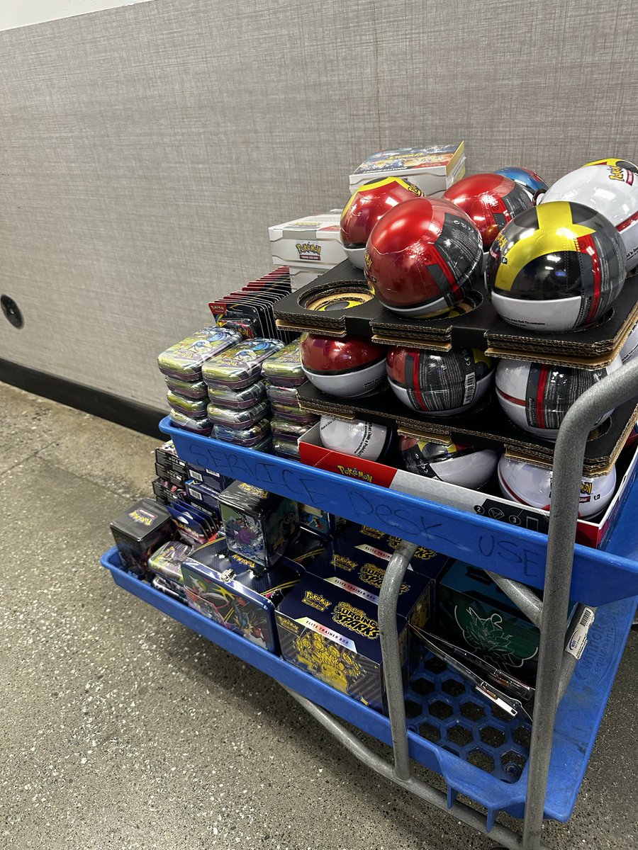 saltwatermotion's tweet photo. My pickups from Walmart in Northern Ca 😁 https://t.co/C4hBPXetjH