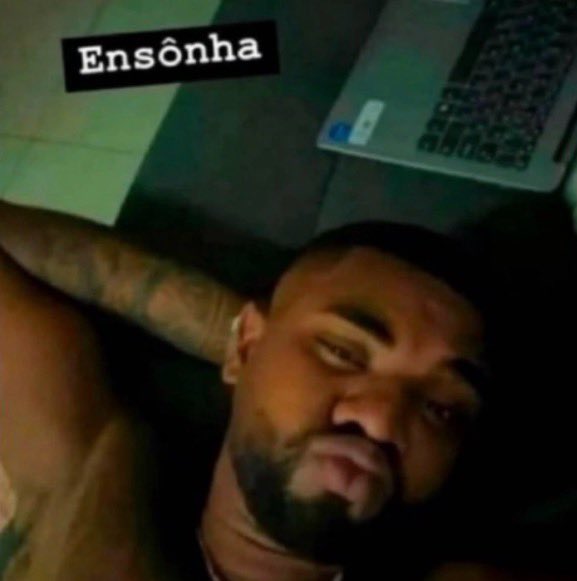 queimavel's tweet image. 