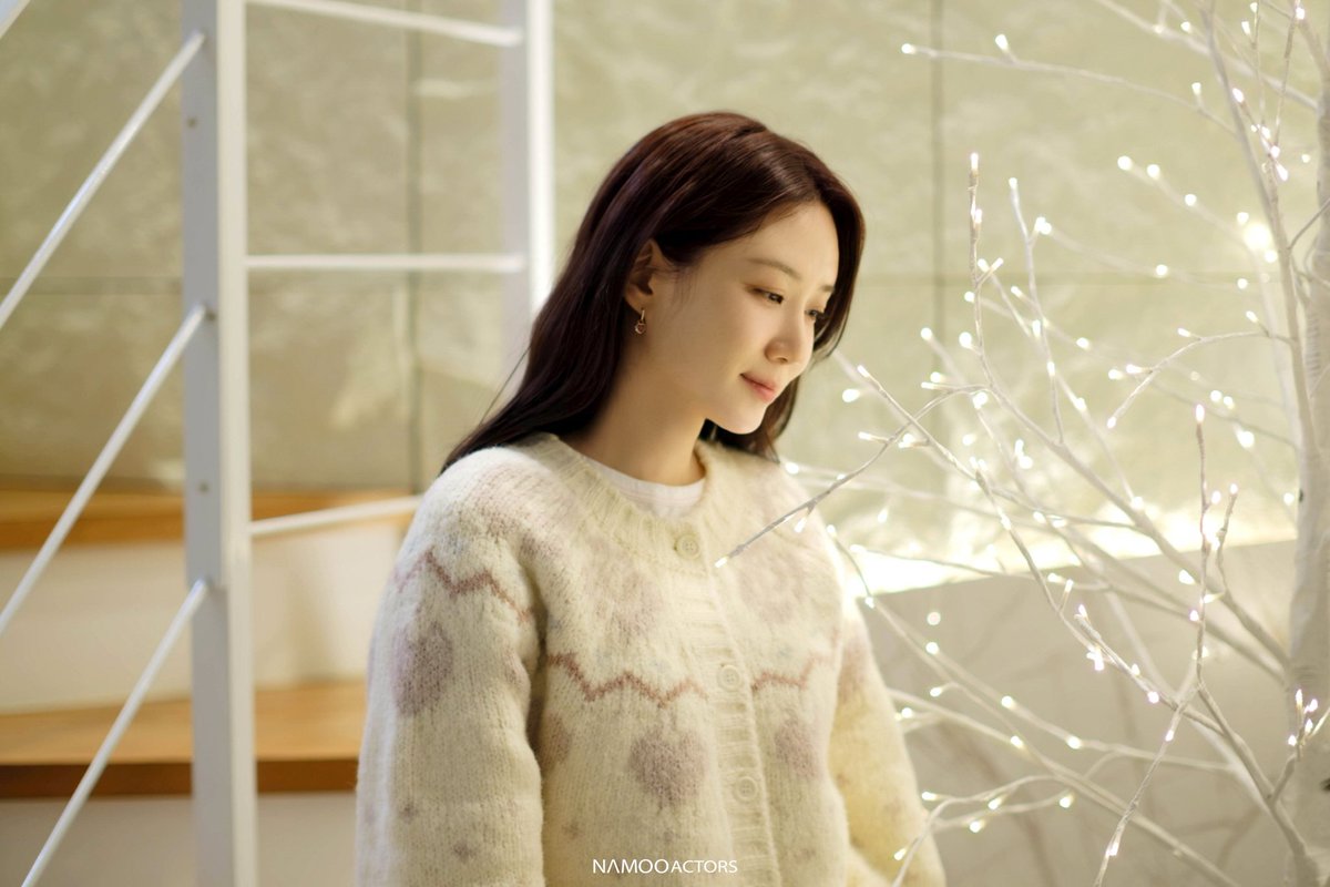 [#MOOD] 💿 𝑁𝐴𝑀𝑂𝑂:𝐷𝑅𝐼𝑉𝐸

하얀 눈이 오면
한 번씩 꺼내 들어야 하는
<눈의 멜로디>🎶

눈이 안 오는 날이면
한 번씩 꺼내 봐야 하는
<눈의 멜로디> SPECIAL VIDEO📹

#박은빈 #눈의멜로디 #PARKEUNBIN #A_Melody_in_Snow #NAMOOCONTENTS