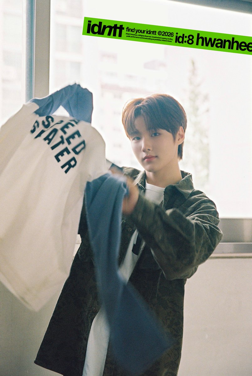 vrzjoon's tweet image. HIM TAKING OFF THE SPEED SKATER SHIRT NOOOOOOOOOOO