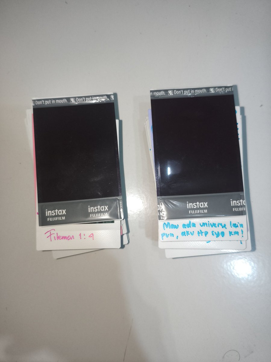 oky_08's tweet image. Emang udah sejauh mana sih kak jalinan emosional nya sampai harus dibakar? Apa udah difase seperti aku? Yang tadinya dari disayang banget menjadi harus yang dibenci? Aku udah difase ini dan masih nyimpen kenangan nya.. ini total udh 100 cheki sama dua org 😞