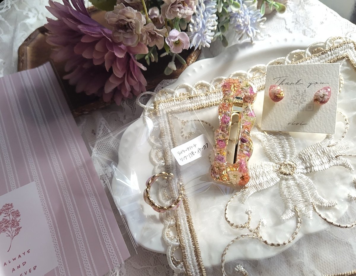 vivi❁お花のアクセサリー (@006F86VIVI) / Posts / X