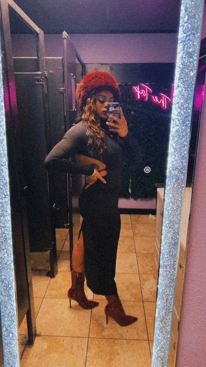 💋