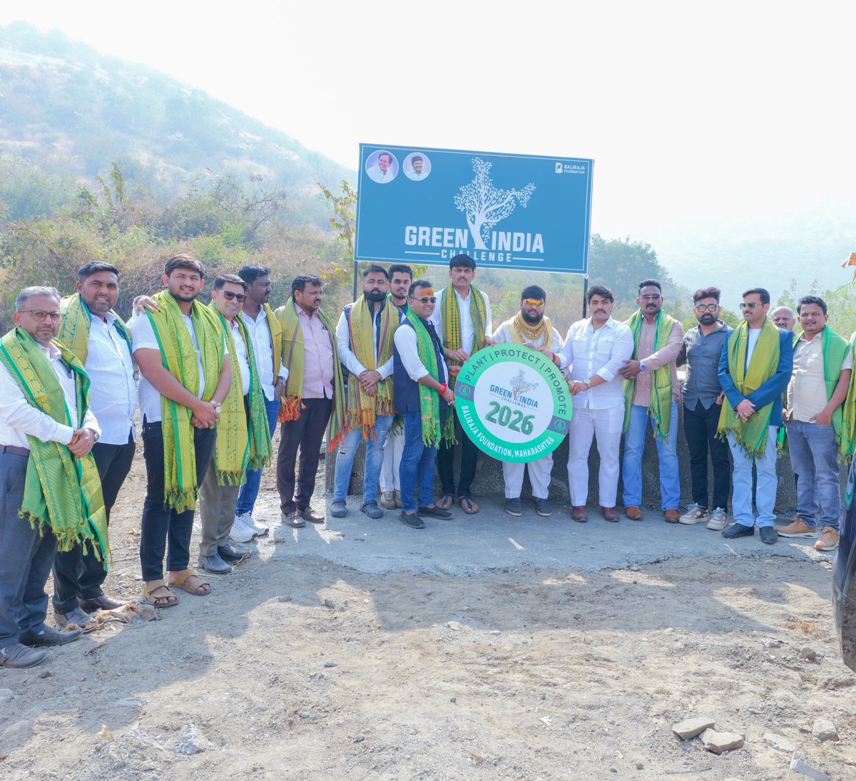 sharadmarkad1's tweet photo. Under the leadership and guidance of Green India Challenge Founder and former  MP @SantoshKumarBRS  Sir we will be implementing the #GreenIndiaChallenge with great vigour across the state of Maharashtra. The initiative was launched on the 1st January  2026 from Pune. https://t.co/tH8qLHe8M7