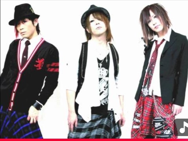 90年代ヴィジュアル系考察日記 十字架と悲劇の蘇生 (@90visualkei