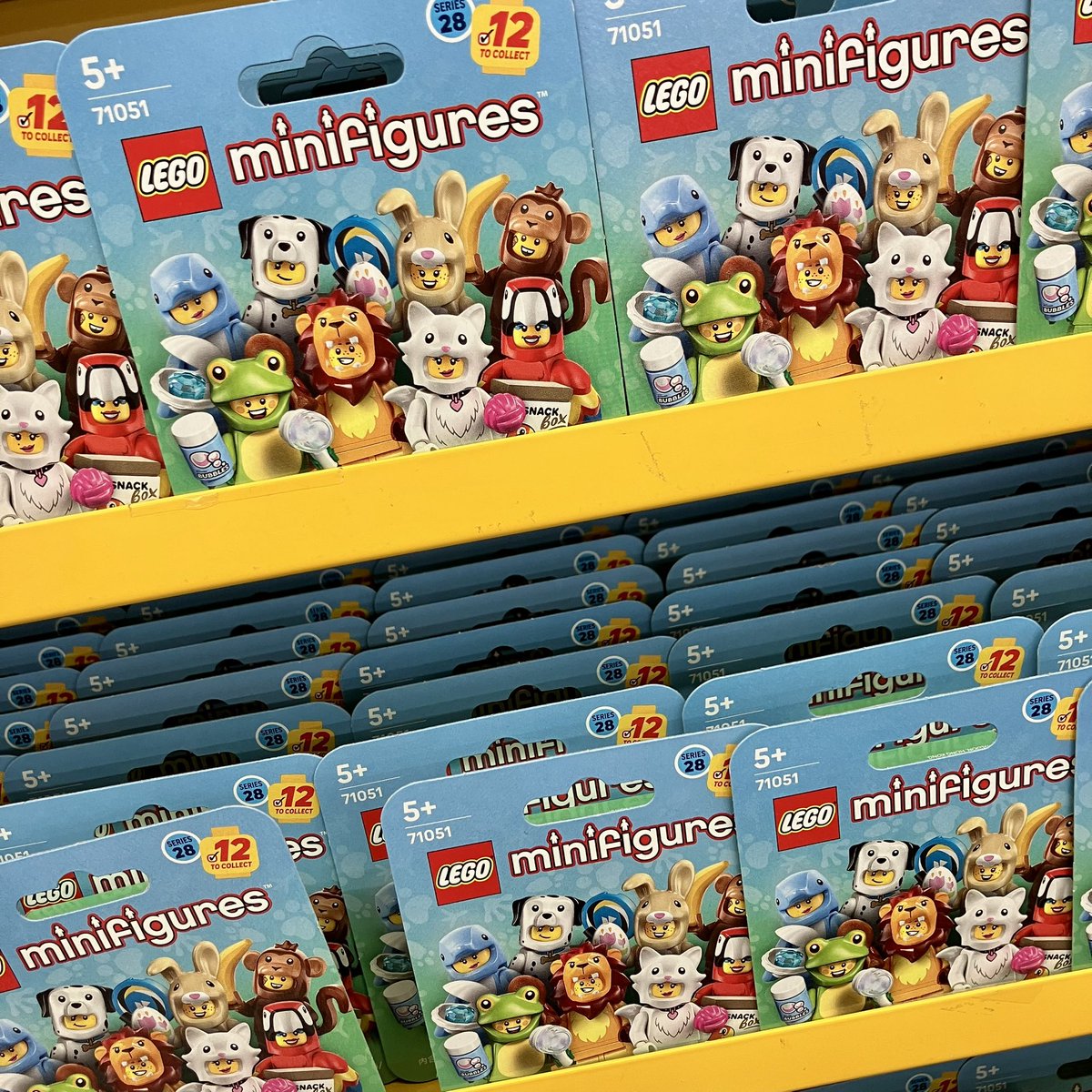 nusfrog's tweet image. 新弾のミニフィグさんはアニマルピープルですか、そうですか、ゴクリ🤤