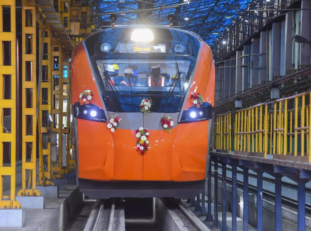 Railvickzy Official tweet media