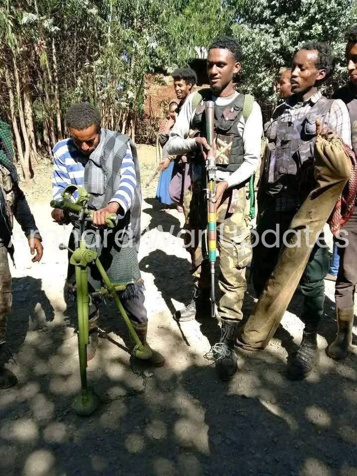 AmharaWarUpdate's tweet image. ⚡️Significant regime losses and major weapons seizures were reported on January 2nd after Fano forces launched a preemptive strike in Dangule Kebele during a 12-hour battle near Rebu-Gebeya town in Sinan Woreda (📍East Gojjam Zone, Amhara Region, Ethiopia).

#Amhara_War_Updates