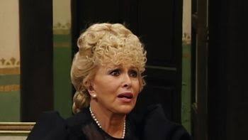 Se fue con su esposo 🤭
La cara de Catalina un poema 😂😂😂
#CorazónSalvaje