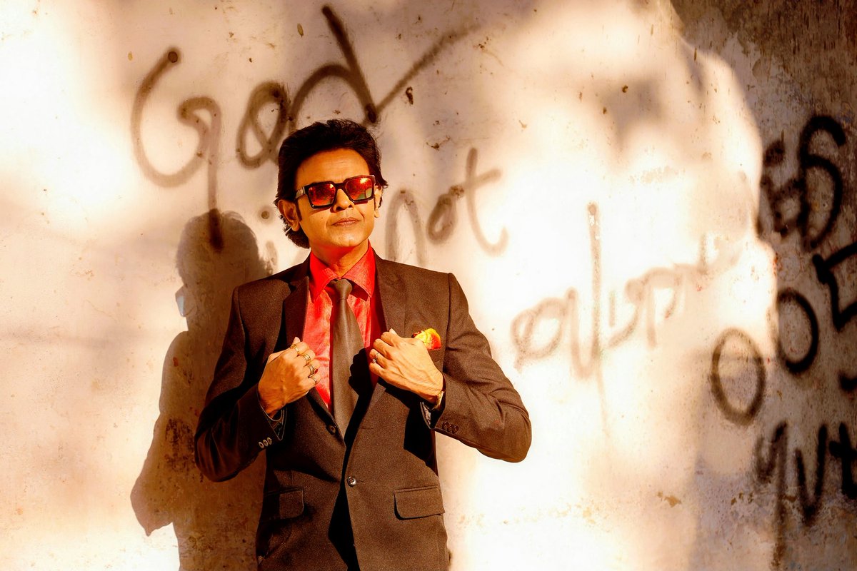 bobbytheactor's tweet image. Dear foolish humanbeings,GOD IS NOT HAPPY with your braindead stupidity in killing each other over religion...neither is God happy at all with your dumb stance over destroying Mother Nature.Judgement Day is around the corner, as elaborated by Mr.James Cameron &amp;amp; NO ONE SURVIVES!!