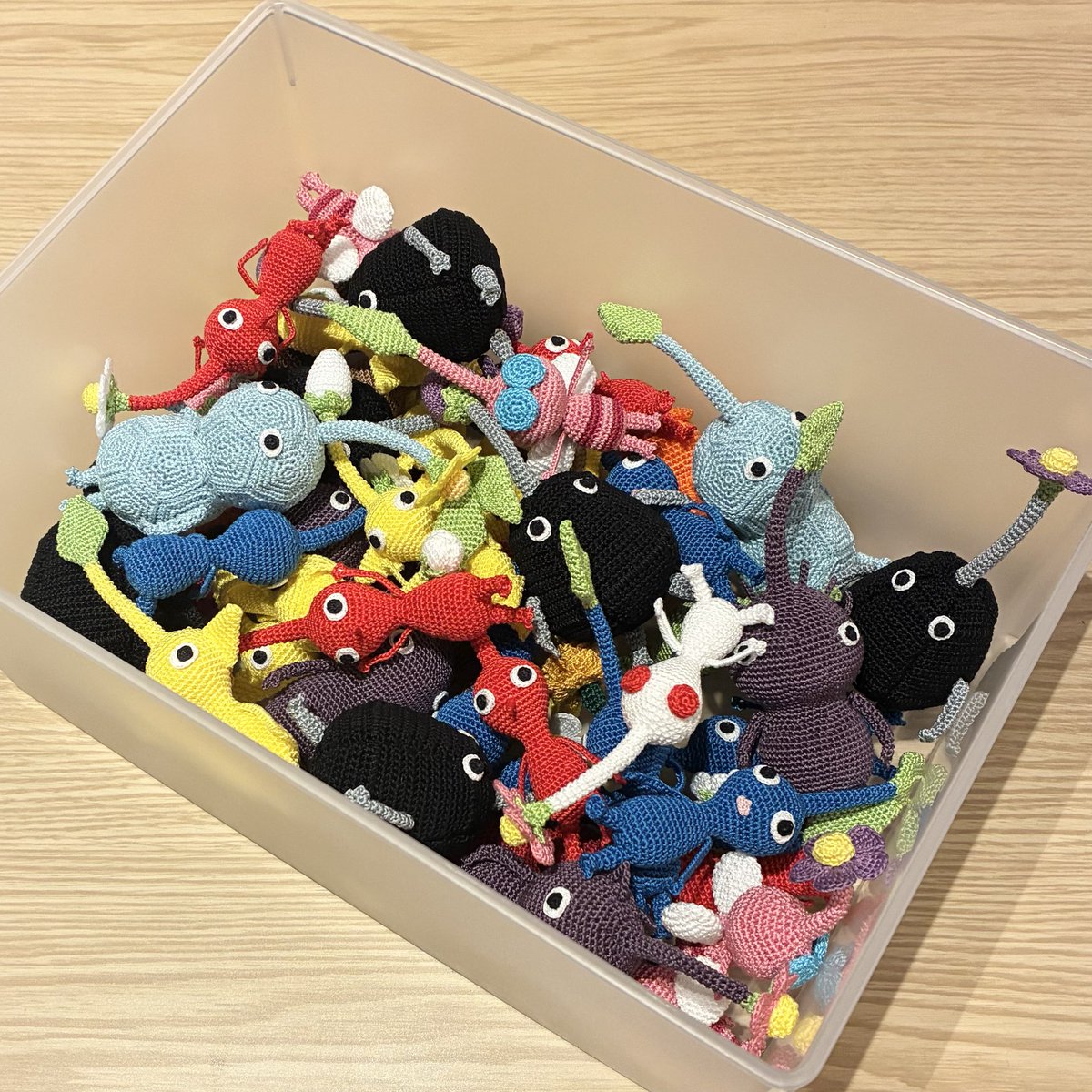 [LUPINUS♡]あみぐるみ① 好きな色の毛糸で作ってね 自分だけのカラフルあみぐるドラゴンが作れ