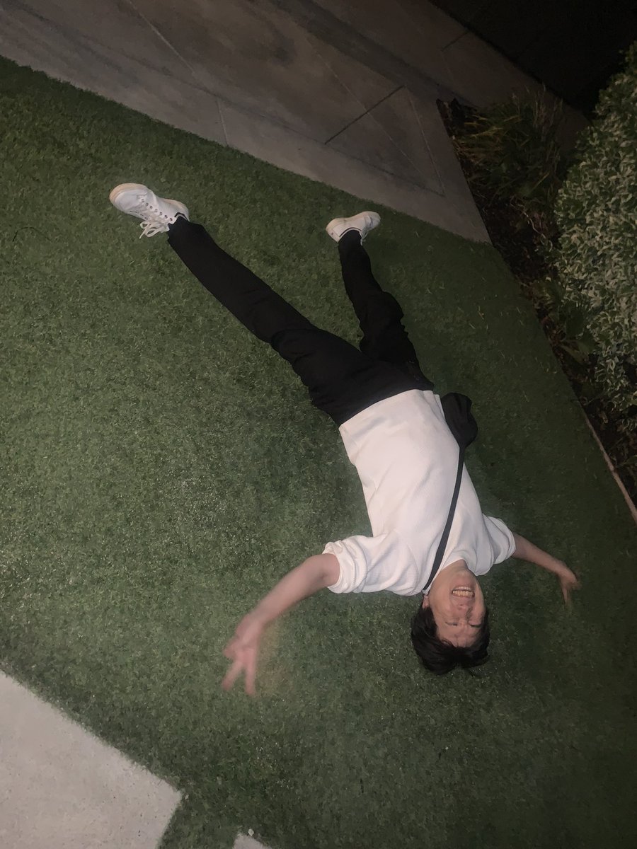 yiizy138's tweet image. Another angle