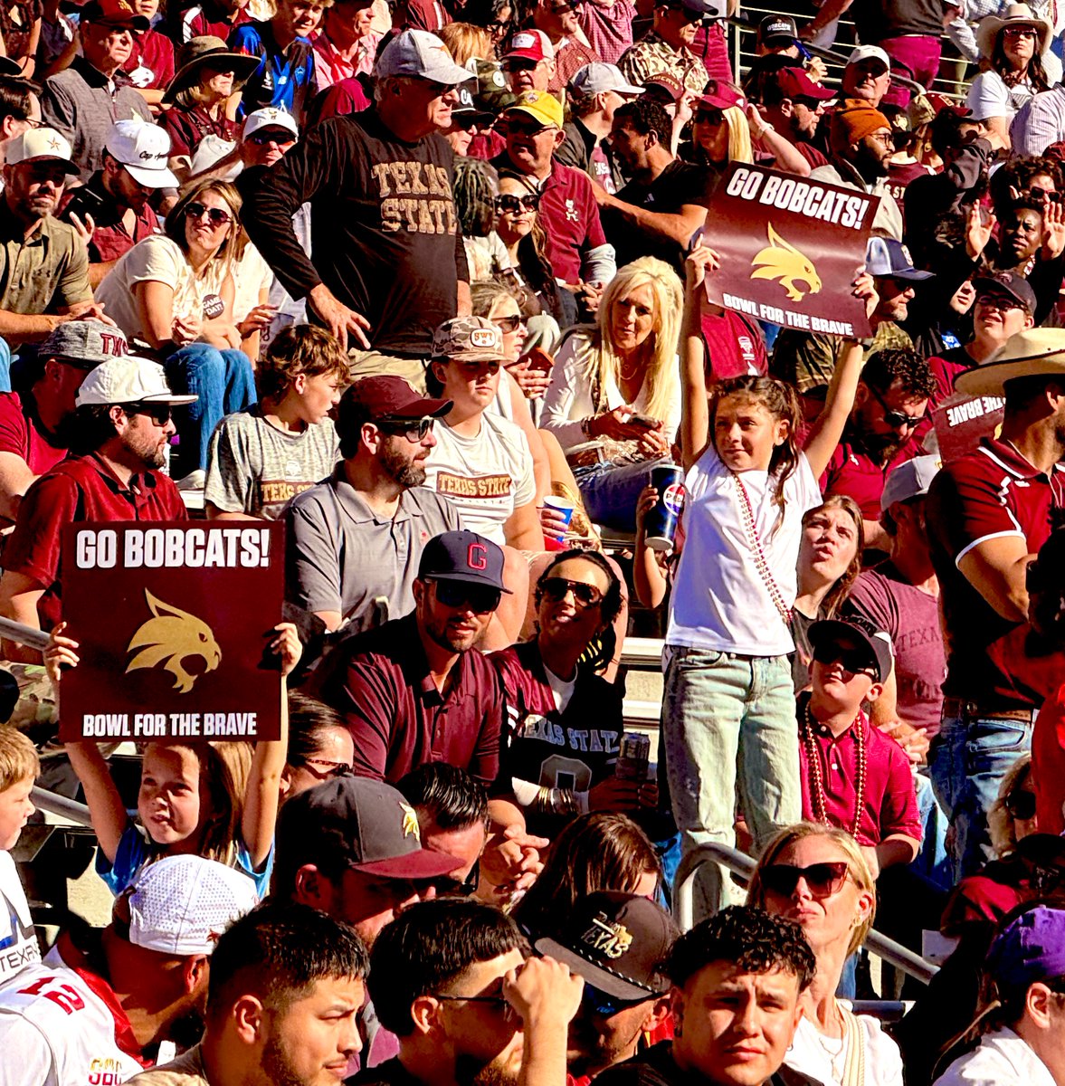 kdamp's tweet image. Fixed it for him: “Texas State - great academics and a great time…” A record +55K TX high school seniors have already applied for @txst’s Fall 2026 freshman class (with a record number of high achieving seniors). Largest ever fall graduating class last month. R1 next year!⭐️🐾