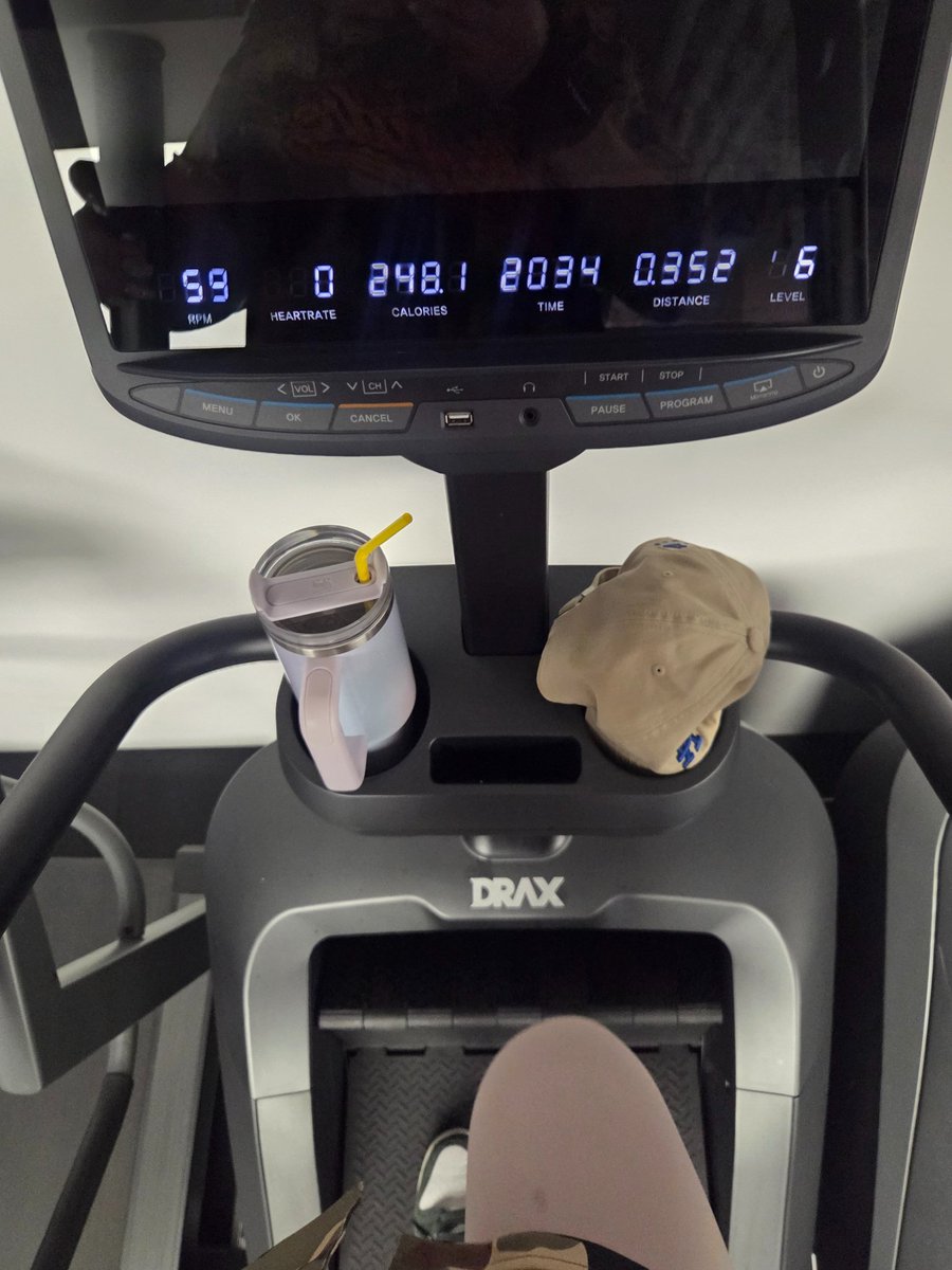 #계룡 #금암동 이색 레깅스 좀 맘에들어 근데 아무도 없을때 입어야할..그런색