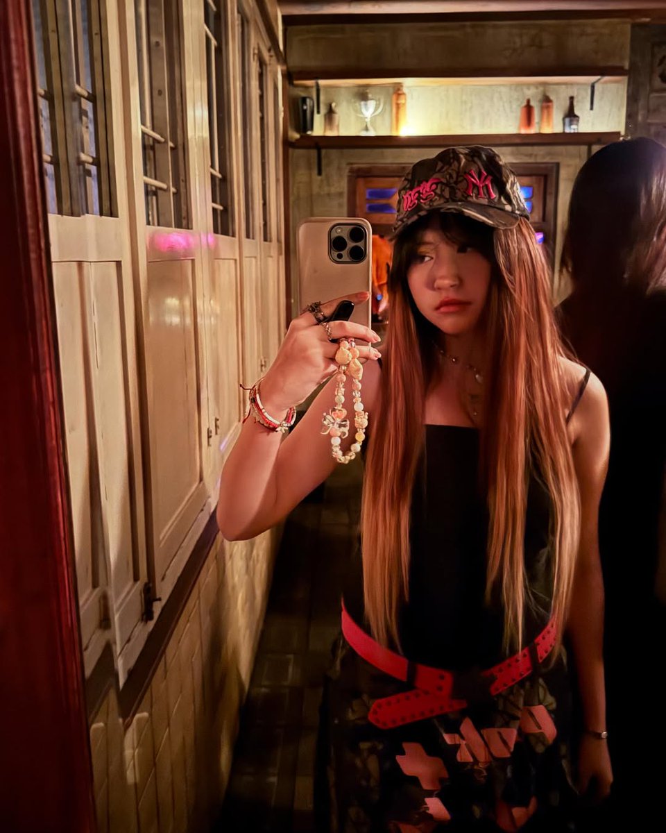 MJPoet's tweet image. just want to spread my james naykilla agenda ;p